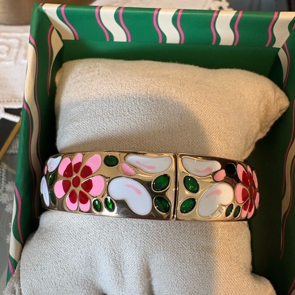 Piper K Floral Enamel Hinge Bangle Gold Pink Green NWT - Picture 3 of 5